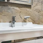 Ruko Boutique Hotel