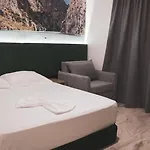Hotel Ruko Boutique Golem (Tirana)