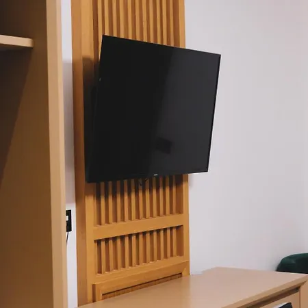 Ruko Boutique Голем