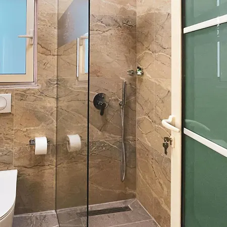 Ruko Boutique غوليم