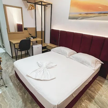 Ruko Boutique 4* Golem (Tirana)