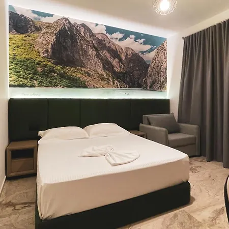 Ruko Boutique غوليم