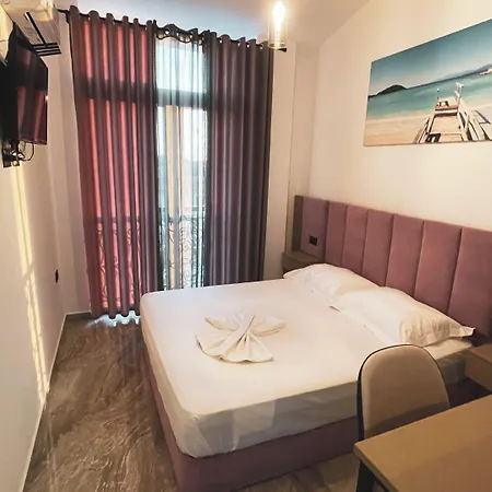 Ruko Boutique 4* Golem (Tirana)