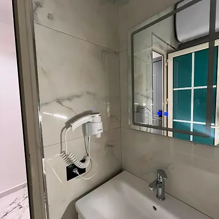 Ruko Boutique 4* Golem (Tirana)